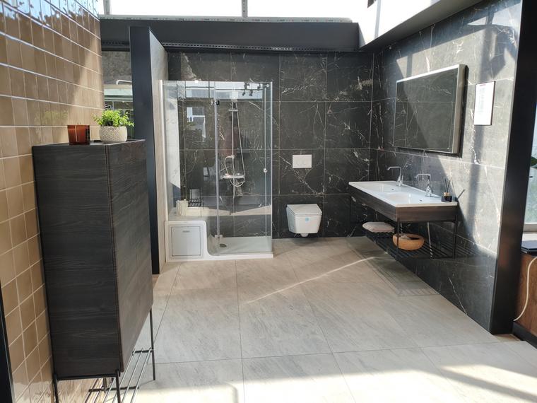 Antrasit Doğal Taş Banyo — Granit Dünyası